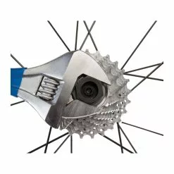 Outil Double Démonte Boitier Pédalier Et Cassette Campagnolo BBT-5/FR11C Park Tool -Magasin De Pneus Reha BBT 5 FR 11 park tool demonte cassette velo campagnolo