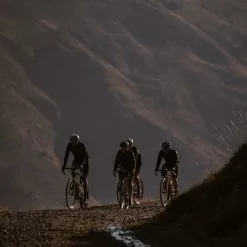 Pneu Vélo Gravel Continental Terra Trail ProTection 650/700 - Tubeless Ready 14 Pneu Vélo Gravel Continental Terra Trail ProTection 650/700 - Tubeless Ready -Magasin De Pneus Reha Terra Trail Protect mise en situation 2