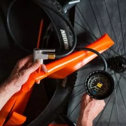 Chambre à Air Vélo MTB Plus Tubolito 27.5+ / 29+ -Magasin De Pneus Reha chambre a air mtb plus tubolito