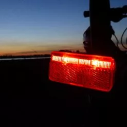 Busch-mueller Eclairage Arrière VAE Toplight Linebrex Busch + Müller -Magasin De Pneus Reha eclairage arriere vae toplight linebrex busch muller full 3