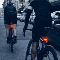 Eclairage Vélo Led Rechargeable Arrière 37 Lumens Curve Bookman -Magasin De Pneus Reha eclairage velo led rechargeable arriere 37 lumens curve bookman full 6