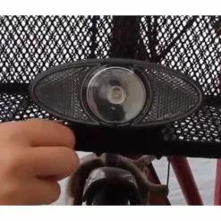 Feu Avant Sans Piles Sur Panier Vélo Reelight Nova 9 Feu Avant Sans Piles Sur Panier Vélo Reelight Nova -Magasin De Pneus Reha feu avant sans piles sur panier velo reelight nova full 4