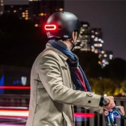 Cosmo Connected Feu Vélo Arrière Connecté Avec Clignotants Cosmo Ride 9 Cosmo Connected Feu Vélo Arrière Connecté Avec Clignotants Cosmo Ride -Magasin De Pneus Reha feu velo arriere connecte avec clignotants cosmo ride full 4