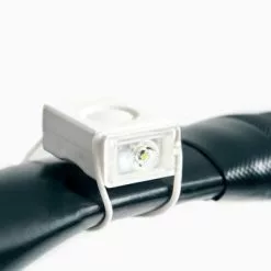 Lampe Vélo LED Avant Block Bookman 50 Lumens -Magasin De Pneus Reha lampe velo led avant block bookman 50 lumens full 3