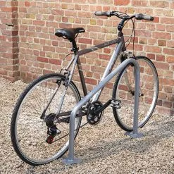 Lot De Deux Garage-vélo 4 Places Avec Arceaux Triangles Mottez