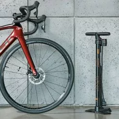 Pompe à Pied Vélo 12 Bar - Airmotion 12.0 SKS