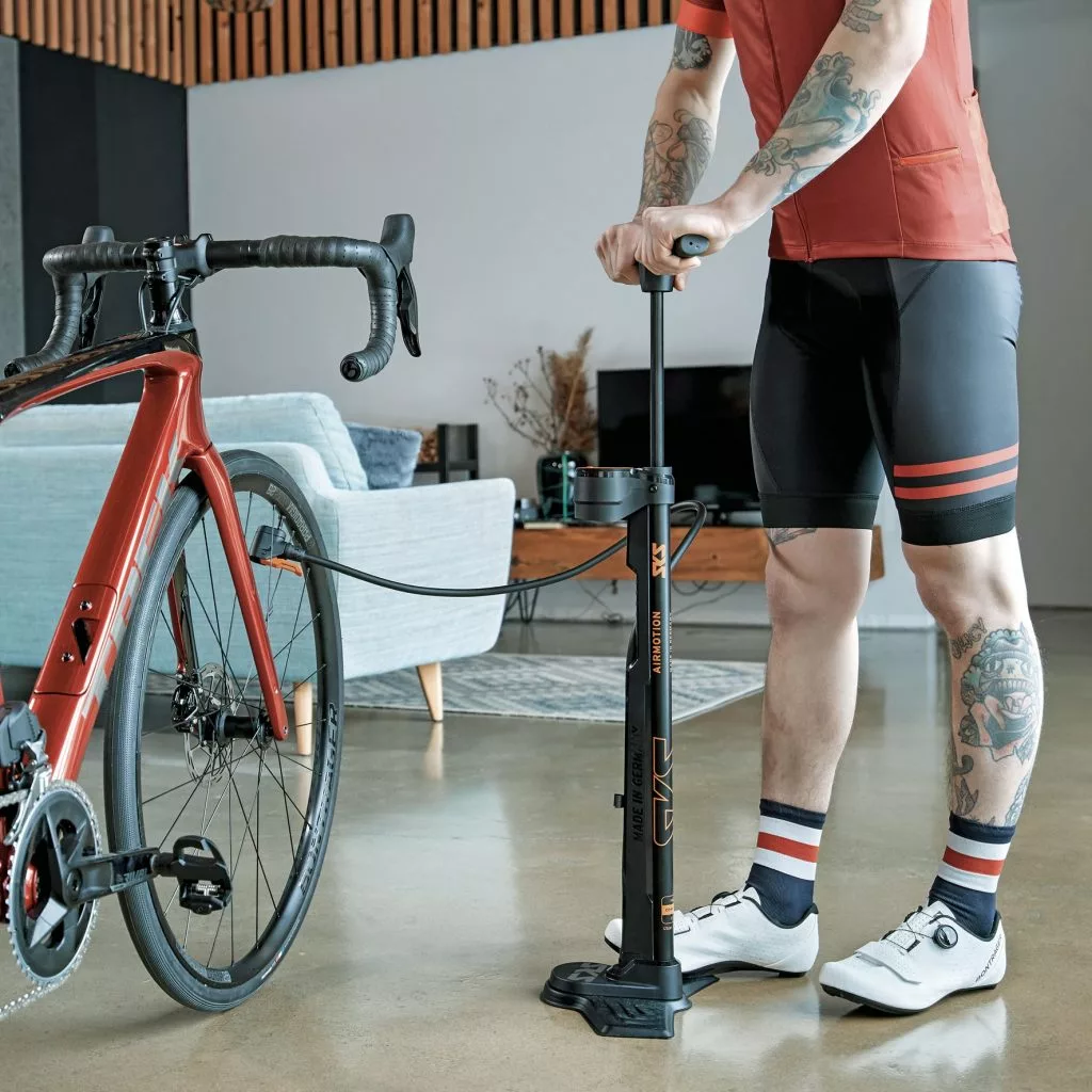 Pompe à Pied Vélo 12 Bar - Airmotion 12.0 SKS 6 Pompe à Pied Vélo 12 Bar - Airmotion 12.0 SKS – Image 6