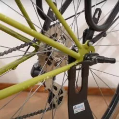 Ratelier Pour Vélo électrique Sur Pied Andrys -Magasin De Pneus Reha ratelier pour velo electrique sur pied andrys full 5