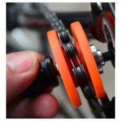 Super B Repose Chaîne Pour Le Transport Du Vélo -Magasin De Pneus Reha repose chaine pour le transport du velo full 3