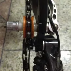 Super B Repose Chaîne Pour Le Transport Du Vélo -Magasin De Pneus Reha repose chaine pour le transport du velo full 4