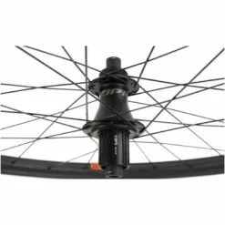 Roues Vélo Gravel Zipp 101 XPLR - Carbon Tubeless Cent. Lock 700 -Magasin De Pneus Reha roues velo gravel zipp 101 xplr carbon tubeless cent lock 700 full 4