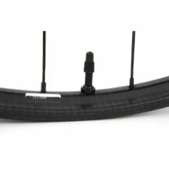 Roues Vélo Gravel Zipp 101 XPLR - Carbon Tubeless Cent. Lock 700 -Magasin De Pneus Reha roues velo gravel zipp 101 xplr carbon tubeless cent lock 700 full 5