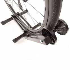 Range-vélo Au Sol Rakk Feedback Sports -Magasin De Pneus Reha support velo rakk feedback sports 7